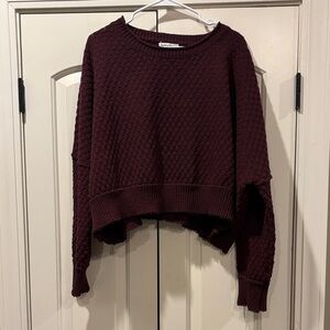 Maroon Sz medium waist length sweater
